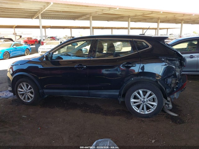 JN1BJ1CP9KW530216 Nissan Rogue Sport S