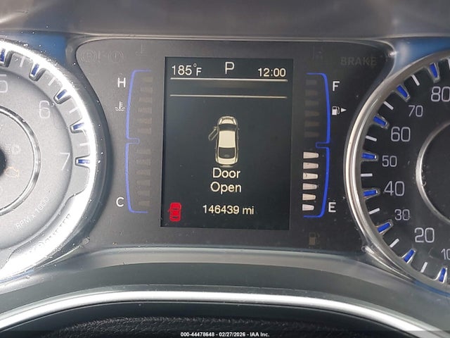 Продаж на аукціоні авто 2016 Chrysler 200 Touring, vin: 1C3CCCFB7GN185969, номер лоту: 44478648