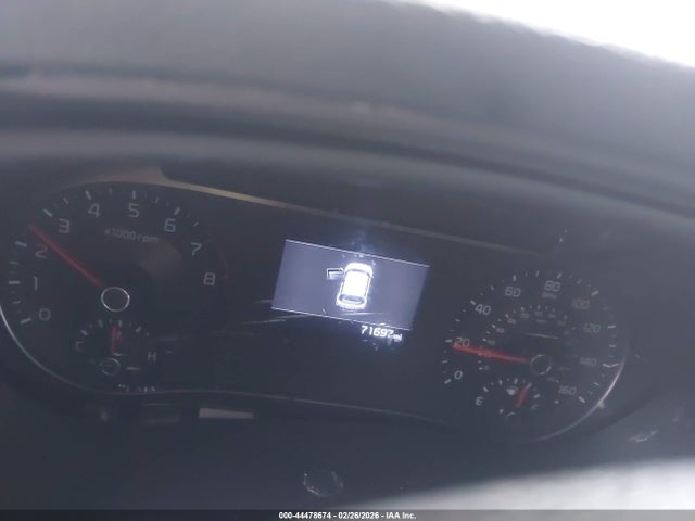 2020 Kia Soul Lx მანქანა იყიდება აუქციონზე, vin: KNDJ23AU1L7107510, აუქციონის ნომერი: 44478674