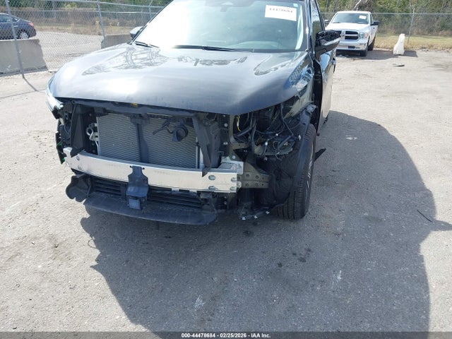 44478684 :رقم المزاد ، 5N1DL1ER5NC338601 vin ، 2022 Infiniti Qx60 Pure مزاد بيع