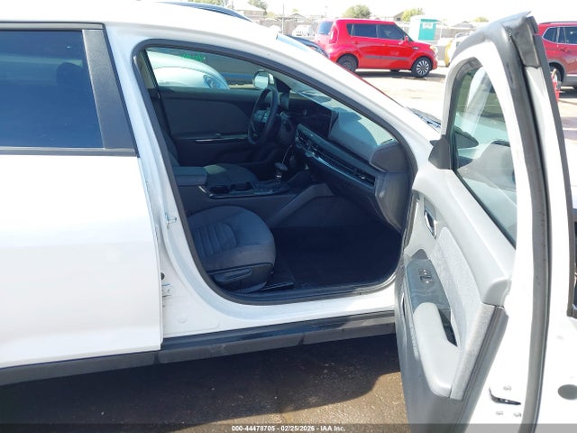 2025 Kia K4 Ex მანქანა იყიდება აუქციონზე, vin: 3KPFU4DE4SE028115, აუქციონის ნომერი: 44478705