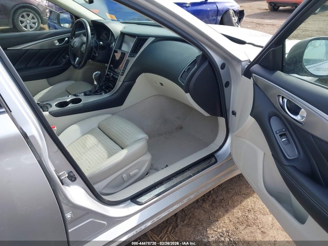 2015 Infiniti Q50 Hybrid Premium/sport მანქანა იყიდება აუქციონზე, vin: JN1AV7AR2FM850857, აუქციონის ნომერი: 44478720