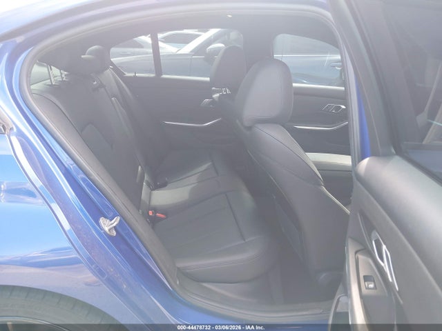3MW5R1J05M8C05936 BMW 330I