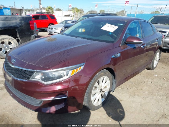 5XXGT4L33JG261741 KIA Optima Lx