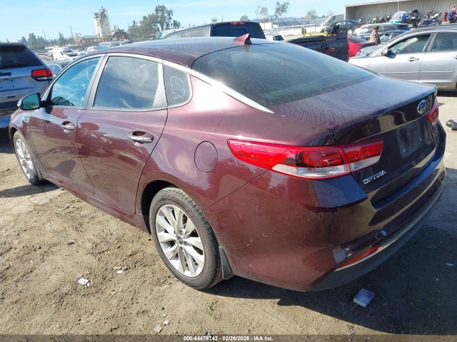 5XXGT4L33JG261741 KIA Optima Lx