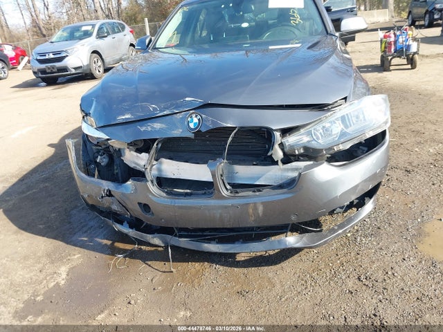 44478746 :رقم المزاد ، WBA8E5G32HNU42579 vin ، 2017 Bmw 320i Xdrive مزاد بيع