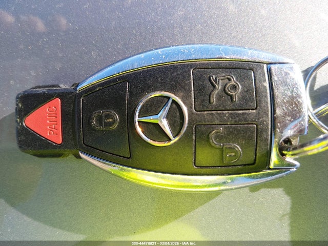 Продажа на аукционе авто 2016 Mercedes-benz C 300 4matic, vin: 55SWF4KBXGU107999, номер лота: 44478821