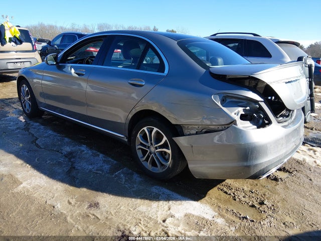 Продажа на аукционе авто 2016 Mercedes-benz C 300 4matic, vin: 55SWF4KBXGU107999, номер лота: 44478821
