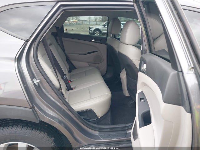 44478826 :رقم المزاد ، KM8J33A49LU141348 vin ، 2020 Hyundai Tucson Value مزاد بيع