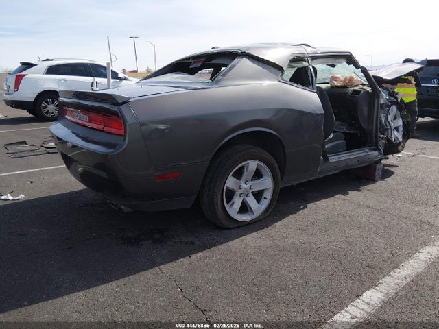 2013 DODGE CHALLENGER 2C3CDYBT4DH562352 Photo 3