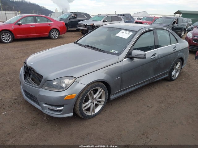 2012 Mercedes-benz C 250 Luxury/sport მანქანა იყიდება აუქციონზე, vin: WDDGF4HB9CR200925, აუქციონის ნომერი: 44478870