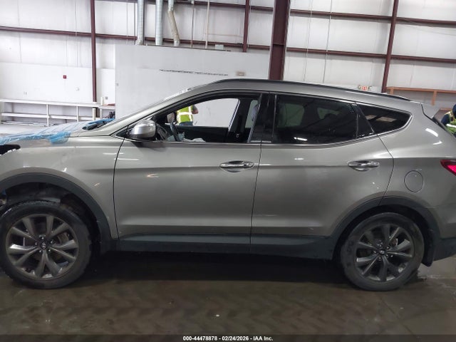 5XYZUDLA5JG549440 Hyundai Santa Fe Sport 2.0t