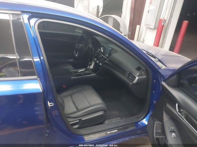 1HGCV1F32KA127272 Honda Accord Sport
