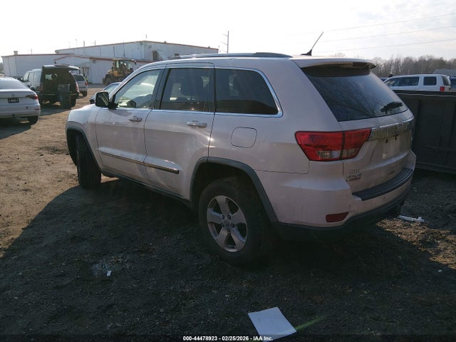2011 JEEP GRAND CHEROKEE 1J4RR4GG3BC702980 Photo 2