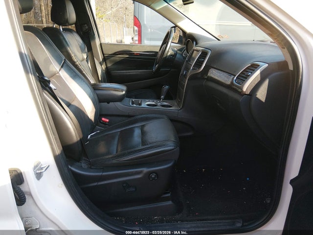 2011 JEEP GRAND CHEROKEE 1J4RR4GG3BC702980 Photo 4