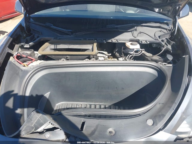 2021 TESLA MODEL Y 5YJYGDEE6MF140085 Photo 9