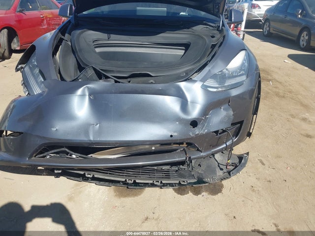 2021 TESLA MODEL Y 5YJYGDEE6MF140085 Photo 5