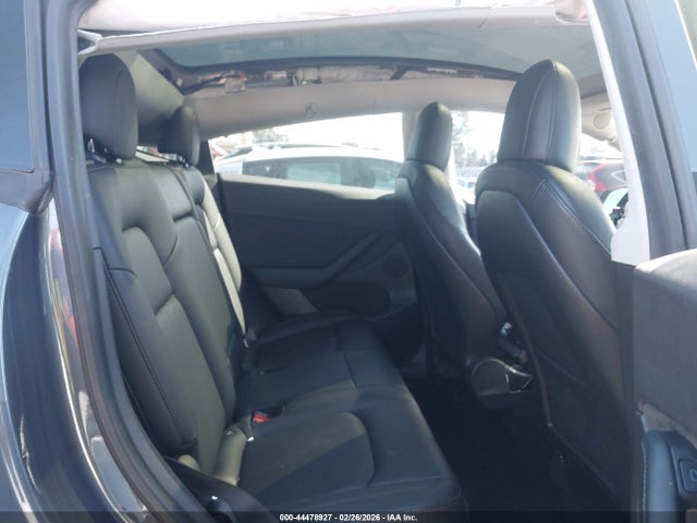 2021 TESLA MODEL Y 5YJYGDEE6MF140085 Photo 7