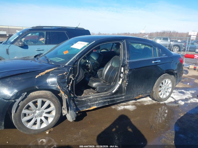 Aukcja sprzedaży 2013 Chrysler 200 Limited, vin: 1C3CCBCG5DN523553, numer aukcji: 44478929