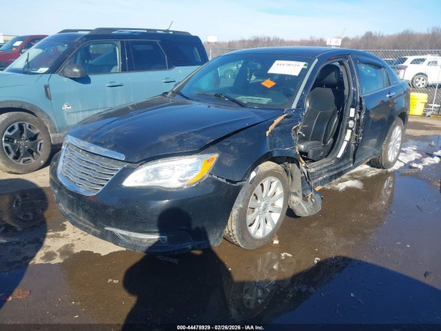 Aukcja sprzedaży 2013 Chrysler 200 Limited, vin: 1C3CCBCG5DN523553, numer aukcji: 44478929
