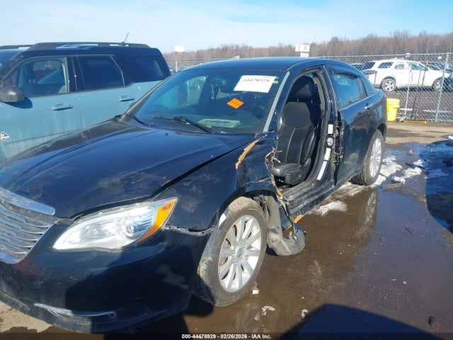 Aukcja sprzedaży 2013 Chrysler 200 Limited, vin: 1C3CCBCG5DN523553, numer aukcji: 44478929