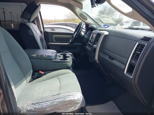 1C6RR6GT1GS240213 RAM 1500 Slt