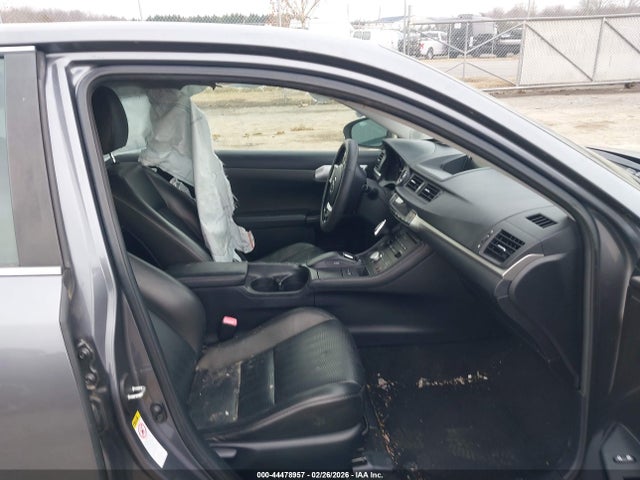 44478957 :رقم المزاد ، JTHKD5BH5C2088256 vin ، 2012 Lexus Ct 200h Premium مزاد بيع