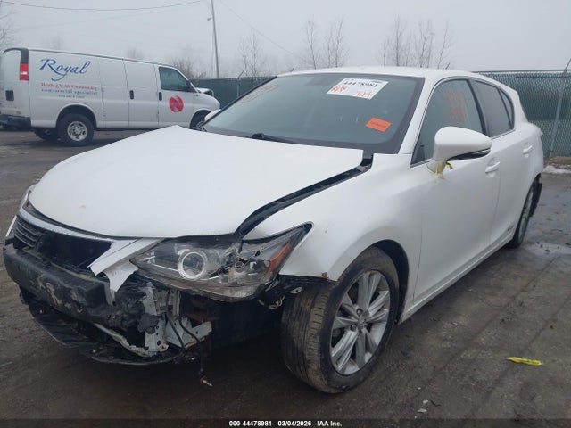 2015 LEXUS CT 200H JTHKD5BH5F2224230 Photo 1