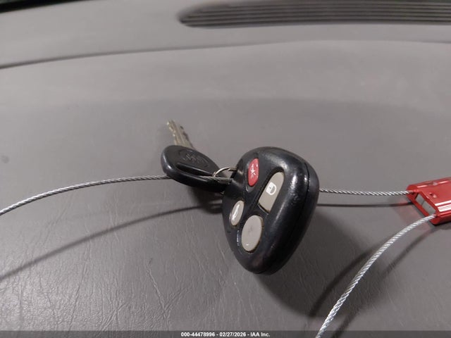 44478996 :رقم المزاد ، 1G4HP54K9Y4165875 vin ، 2000 Buick Lesabre Custom مزاد بيع