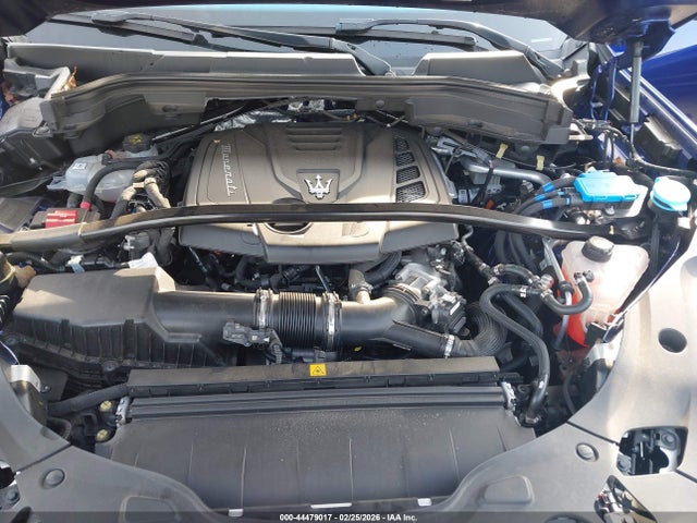 2023 MASERATI GRECALE ZN682AVA6P7429163 Photo 9