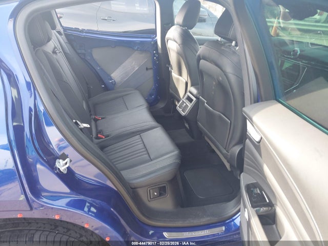 2023 MASERATI GRECALE ZN682AVA6P7429163 Photo 7