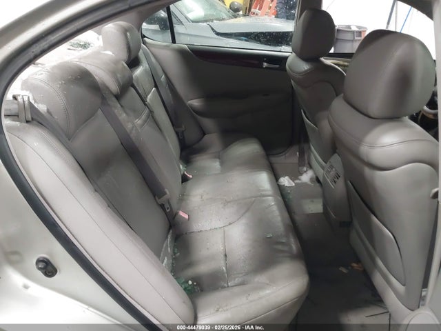 44479039 :رقم المزاد ، JTHBA30GX45038654 vin ، 2004 Lexus Es 330 مزاد بيع