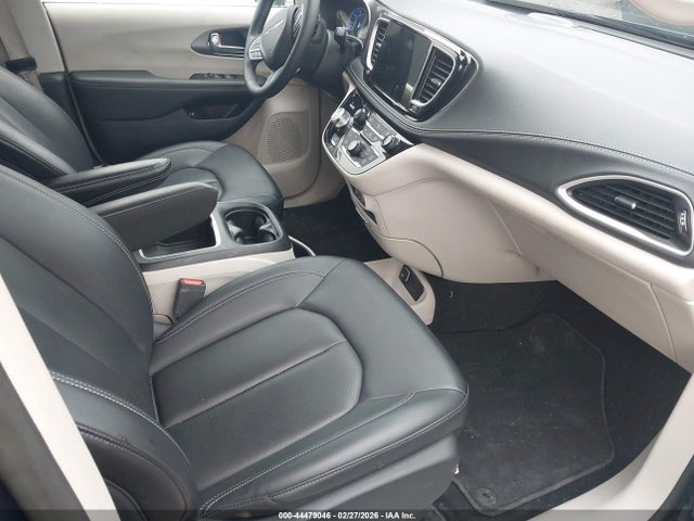 Продаж на аукціоні авто 2024 Chrysler Pacifica Hybrid Select, vin: 2C4RC1S76RR178125, номер лоту: 44479046