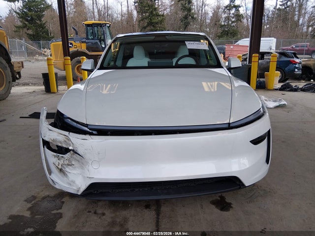 7SAYGDEE0TF348187 Tesla Model Y Long Range Launch Series/premium All-wheel Drive