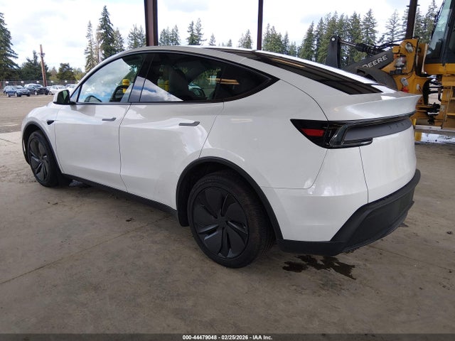 2026 TESLA MODEL Y 7SAYGDEE0TF348187 Photo 2