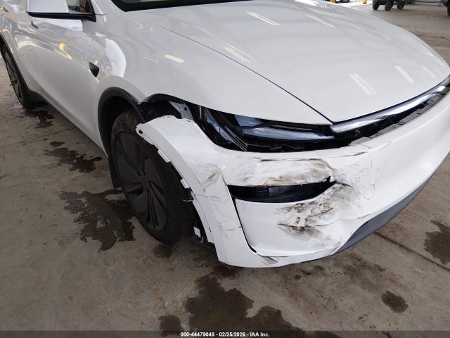 2026 TESLA MODEL Y 7SAYGDEE0TF348187 Photo 5