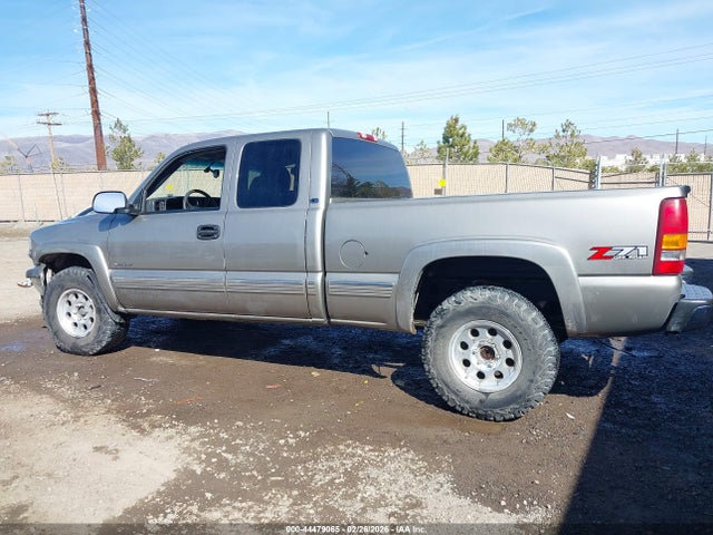 2000 Chevrolet Silverado 1500 Ls მანქანა იყიდება აუქციონზე, vin: 1GCEK19TXYE373225, აუქციონის ნომერი: 44479065