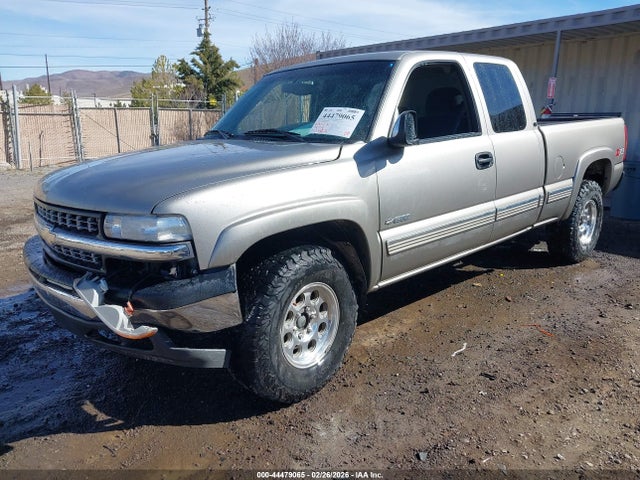 2000 Chevrolet Silverado 1500 Ls მანქანა იყიდება აუქციონზე, vin: 1GCEK19TXYE373225, აუქციონის ნომერი: 44479065