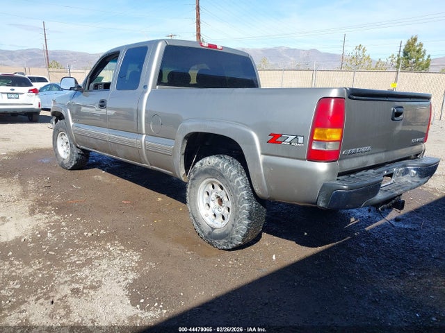 2000 Chevrolet Silverado 1500 Ls მანქანა იყიდება აუქციონზე, vin: 1GCEK19TXYE373225, აუქციონის ნომერი: 44479065