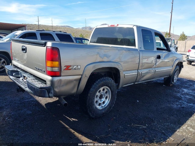 2000 Chevrolet Silverado 1500 Ls მანქანა იყიდება აუქციონზე, vin: 1GCEK19TXYE373225, აუქციონის ნომერი: 44479065