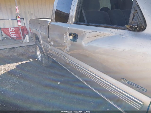 2000 Chevrolet Silverado 1500 Ls მანქანა იყიდება აუქციონზე, vin: 1GCEK19TXYE373225, აუქციონის ნომერი: 44479065