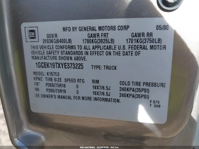 2000 Chevrolet Silverado 1500 Ls მანქანა იყიდება აუქციონზე, vin: 1GCEK19TXYE373225, აუქციონის ნომერი: 44479065
