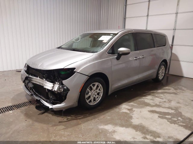 Продаж на аукціоні авто 2017 Chrysler Pacifica Touring, vin: 2C4RC1DG8HR695017, номер лоту: 44479070