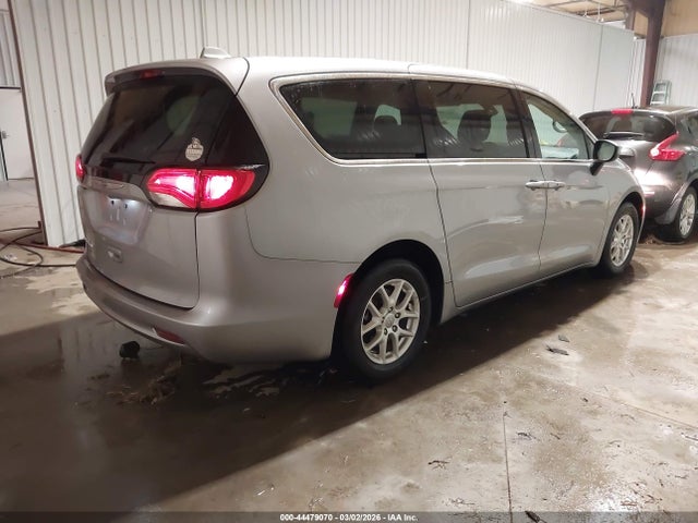 Продаж на аукціоні авто 2017 Chrysler Pacifica Touring, vin: 2C4RC1DG8HR695017, номер лоту: 44479070