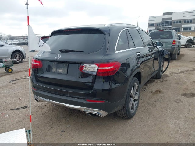 2018 MERCEDES-BENZ GLC 300 WDC0G4JB9JV018899 Photo 3