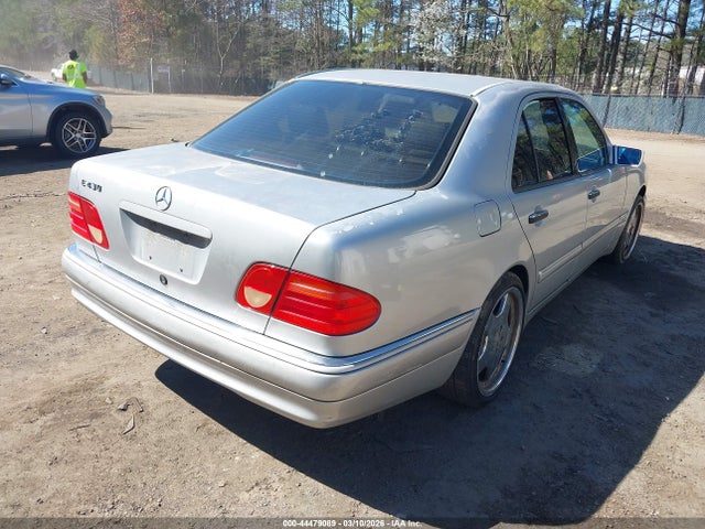1999 Mercedes-benz E 430 მანქანა იყიდება აუქციონზე, vin: WDBJF70HXXA861237, აუქციონის ნომერი: 44479089