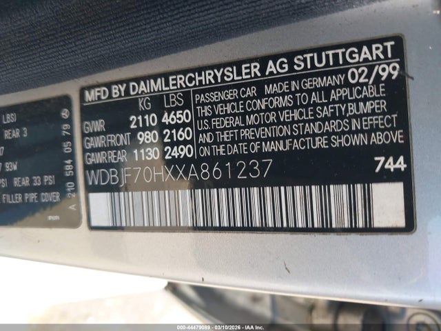 1999 Mercedes-benz E 430 მანქანა იყიდება აუქციონზე, vin: WDBJF70HXXA861237, აუქციონის ნომერი: 44479089