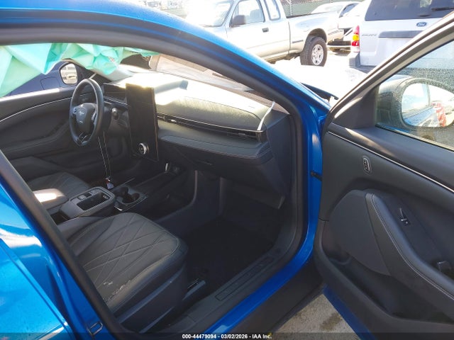 Ford Mustang Mach-e Select 2025 3FMTK1R40SMA18741 Image 5