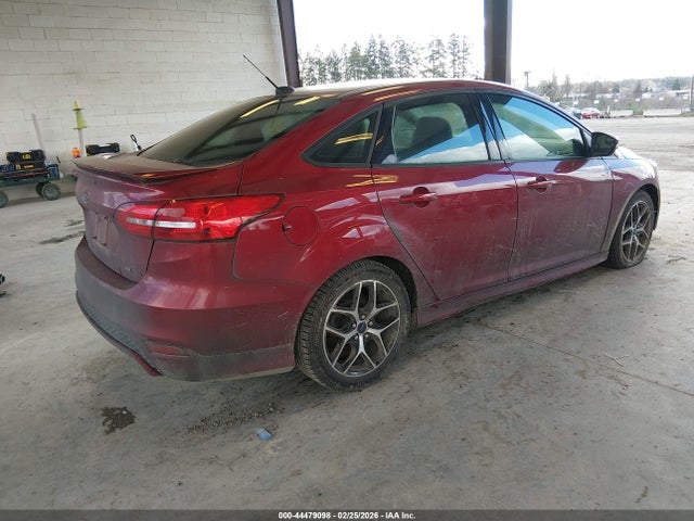 Ford FOCUS SE 2015 1FADP3F27FL349502 Image 4