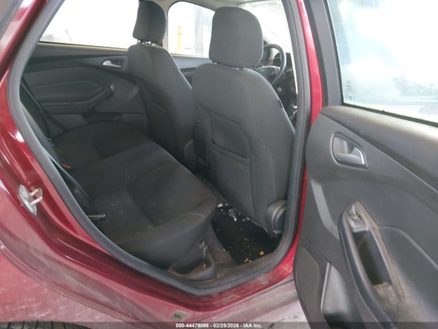 Ford FOCUS SE 2015 1FADP3F27FL349502 Image 8